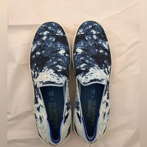 Rothys x Butcher’s Daughter Shibori Sneakers 10.5